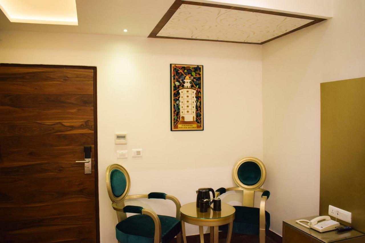 One Earth Gg Regency Hotel Amritszár Kültér fotó