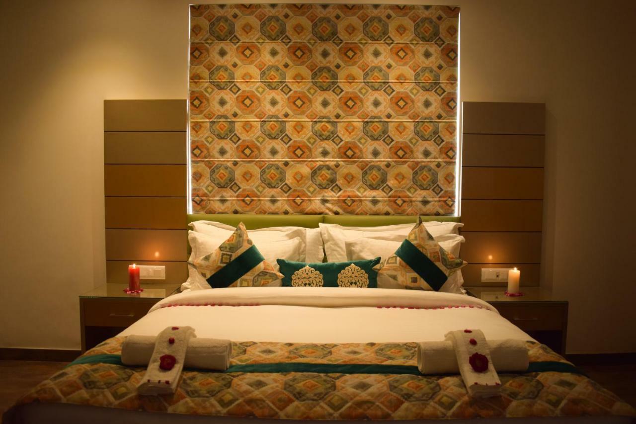 One Earth Gg Regency Hotel Amritszár Kültér fotó